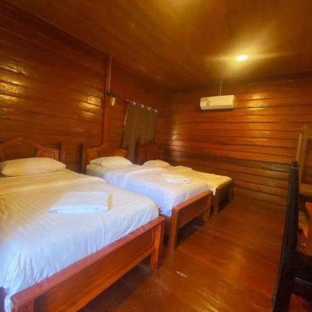 Letana Guesthouse Ban O Exterior photo