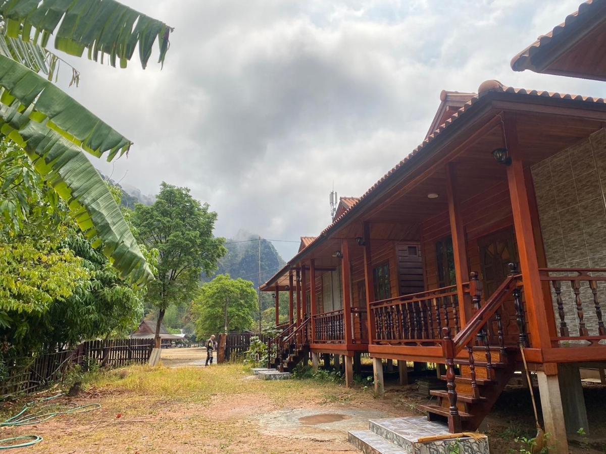 Letana Guesthouse Ban O Exterior photo